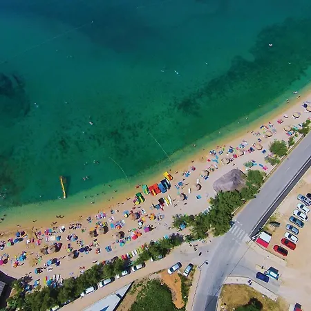 1 Bedroom Stunning In